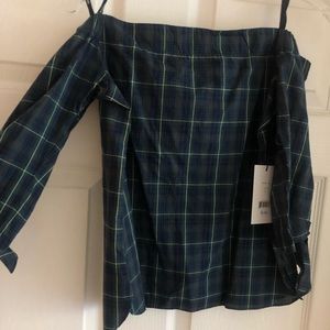 Bailey44 OTS plaid top!